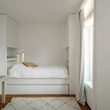 Apartment Ce